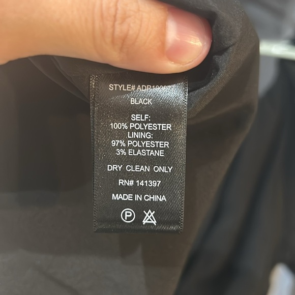 NWT ASTR Black Dress With Bell Sleeves Size Large - Picture 7 of 8